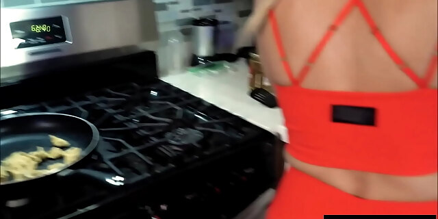 cougar,milf,stepmom,taboo