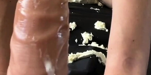 blowjob,boobs,brunette,dildo,softcore,solo,toys,webcam