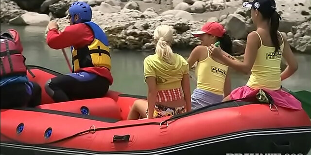 anal,big tits,blonde,brunette,czech,friends,lesbian,massage,natural tits,outdoor,romanian,small tits,solo