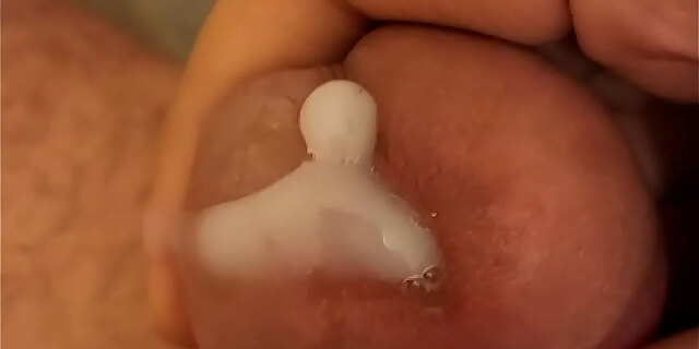 close up,cum,cumshot